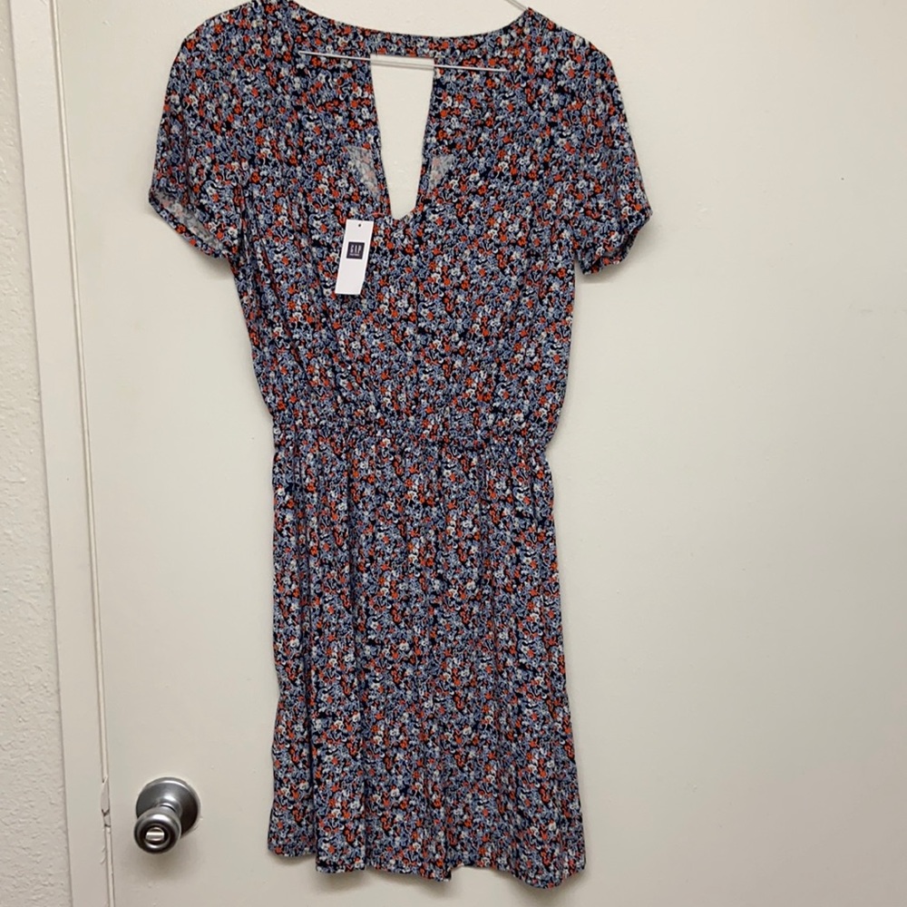 GAP women’s floral dress